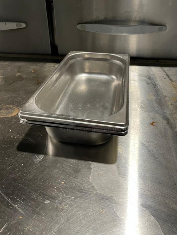 Commercial Stainless Steel Steamtable/Hotel Pans! 3X Your Bid! - Image 3 of 9