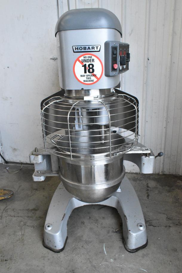 Hobart Legacy HL800 Metal Commercial Floor Style 80 Quart Planetary Dough Mixer w/ Stainless Steel Mixing Bowl, Bowl Guard. 200-240 Volts, 3 Phase. - Image 2 of 8
