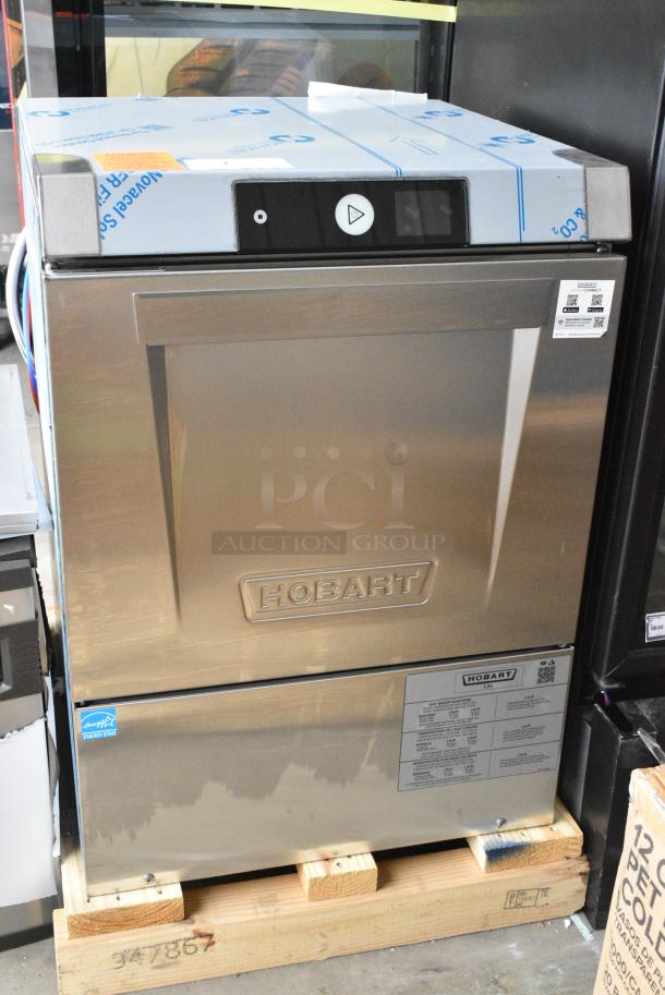 BRAND NEW SCRATCH AND DENT! 2024 Hobart LXNH Stainless Steel Commercia Hi Temp High Temperature Undercounter Dishwasher. 208-240 Volts, 1 Phase. - Image 1 of 6