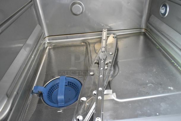 BRAND NEW SCRATCH AND DENT! 2024 Hobart LXNH Stainless Steel Commercia Hi Temp High Temperature Undercounter Dishwasher. 208-240 Volts, 1 Phase. - Image 5 of 6