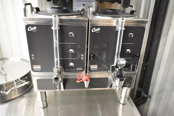 BRAND NEW SCRATCH AND DENT! Curtis GEMTS10A1000 Stainless Steel Commercial Countertop Double Coffee Machine w/ Hot Water Dispenser, 2 Satellites and 2 Poly Brew Baskets. 220 Volts, 1 Phase. - Image 5 of 11