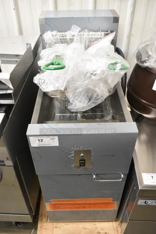 BRAND NEW SCRATCH AND DENT! 2024 Frymaster SR114ESD Stainless Steel Commercial Floor Style Electric Powered Deep Fat Fryer. 240 Volts, 3 Phase.