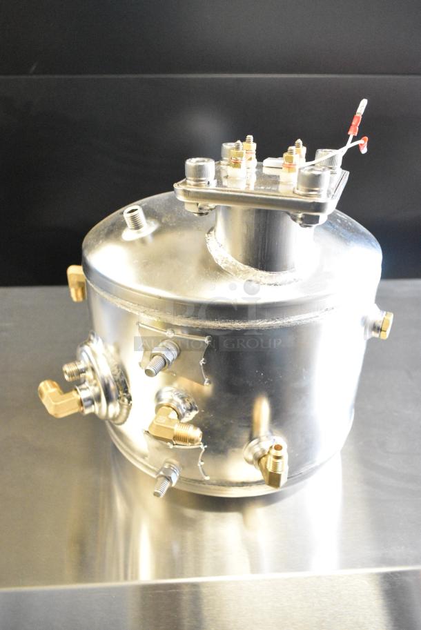 3 BRAND NEW SCRATCH AND DENT! Stainless Steel Tanks Including Two 220V4KW, 110VL5KW. 3 Times Your Bid! - Image 3 of 10