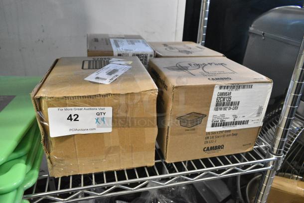 4 BRAND NEW SCRATCH AND DENT! Box of 6 Cambro 62CW135 Camwear 1/6 Size Clear Polycarbonate Food Pan - 2 1/2" Deep. 4 Times Your Bid! - Image 2 of 6