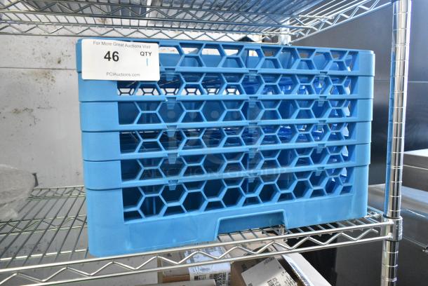 BRAND NEW SCRATCH AND DENT! Carlisle BRG36-514 Blue Poly Dish Caddy - Image 2 of 4