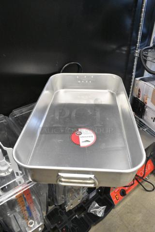 BRAND NEW SCRATCH AND DENT! Vollrath 68252 Wear-Ever 17.875 Qt. Aluminum Baking and Roasting Pan with Handles - 24" x 14" x 3 1/2"