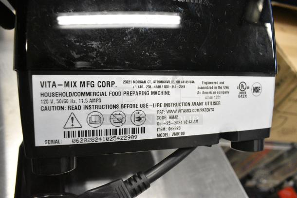BRAND NEW SCRATCH AND DENT! 2024 VitaMix VM0100 62828  Drink Machine Two Speed Blender. 115 Volts, 1 Phase. Tested and Working! - Image 5 of 5