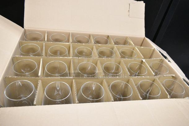 BRAND NEW SCRATCH AND DENT! Box of 24 Chef & Sommelier 46888 Cabernet 19.75 oz. Tall Wine Glass by Arc Cardinal - Image 3 of 5