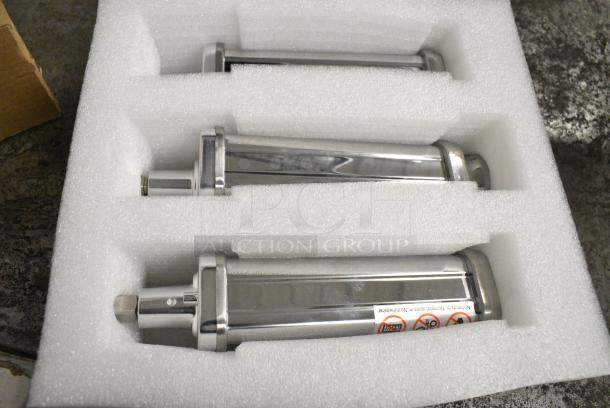 BRAND NEW SCRATCH AND DENT! Avantco 177MIX8XP #5 Pasta Roller / Cutter 3 Piece Attachment Kit for Avantco MIX8 Mixers - Image 3 of 4