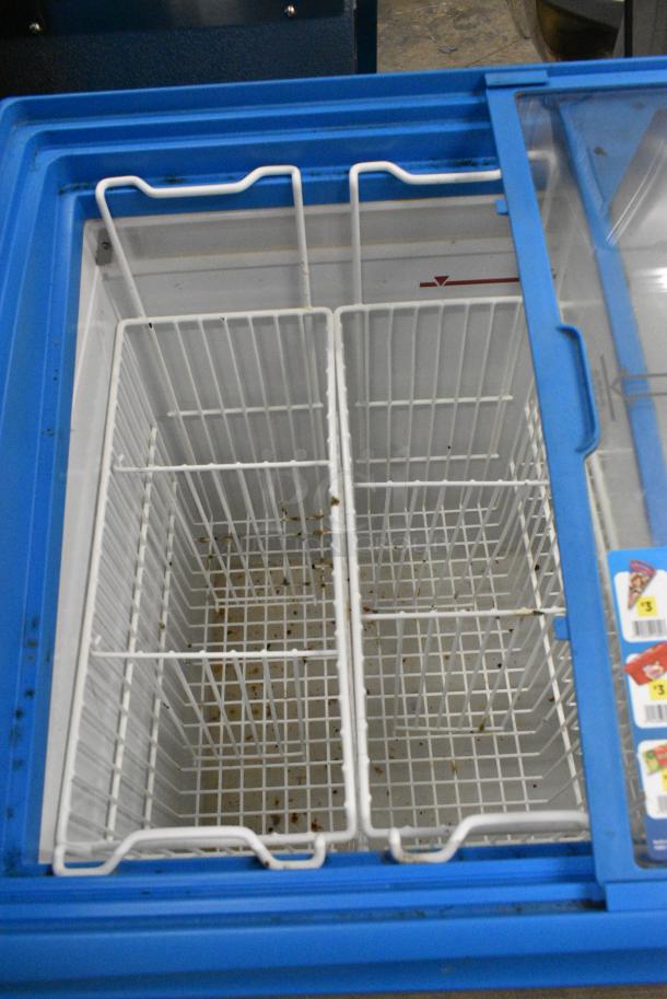 AHT Metal Commercial Chest Freezer Merchandiser on Commercial Casters. 115 Volts, 1 Phase. Tested and Working! - Image 3 of 5