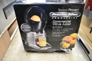 BRAND NEW SCRATCH AND DENT! Proctor Silex 66900 Electric Citrus Juicer. 120 Volts, 1 Phase.