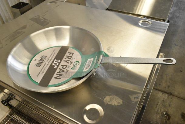 3 BRAND NEW SCRATCH AND DENT! 407FRYPAN Choice 10" Aluminum Fry Pan. 3 Times Your Bid! - Image 3 of 6