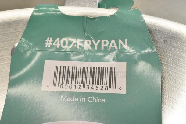 3 BRAND NEW SCRATCH AND DENT! 407FRYPAN Choice 10" Aluminum Fry Pan. 3 Times Your Bid! - Image 5 of 6