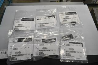 6 BRAND NEW SCRATCH AND DENT! Cambro 60264 2 Hole Plastic Latch Kit. 6 Times Your Bid!