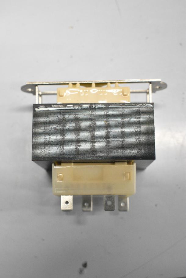 BRAND NEW SCRATCH AND DENT! Cooking Performance Group 351100149 Transformer - Image 5 of 8