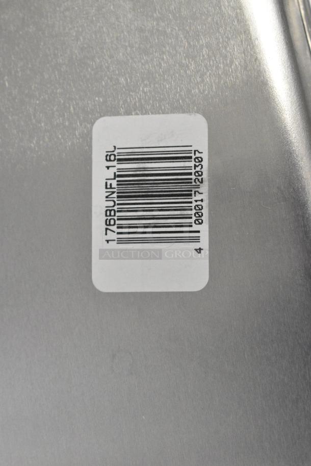 8 BRAND NEW SCRATCH AND DENT! Bakers Lane 176BUNFL16US USA Full Size Wire in Rim Aluminum Sheet Pan (16 Gauge, 18" x 26"). 8 Times Your Bid! - Image 5 of 5