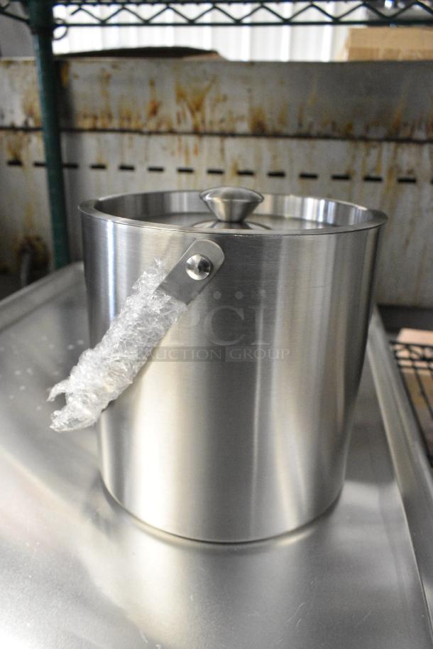 BRAND NEW SCRATCH AND DENT! Box of 6 71407 Stainless Steel 3qt Doublewall Linea Ice Bucket - Image 2 of 5