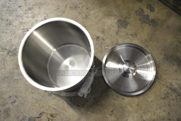 BRAND NEW SCRATCH AND DENT! Box of 6 71407 Stainless Steel 3qt Doublewall Linea Ice Bucket - Image 3 of 5