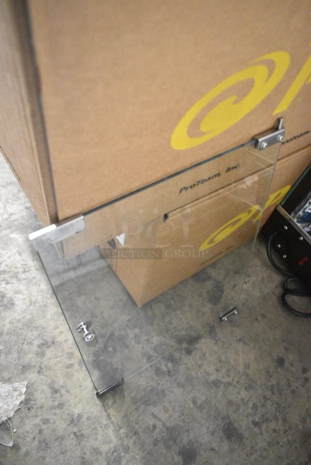 BRAND NEW SCRATCH AND DENT! Avantco HDC-13 13" Self/Full Service 3 Shelf Countertop Heated Display Case with Hinged Doors. 120 Volts, 1 Phase. Tested and Does Not Power On - Image 6 of 7