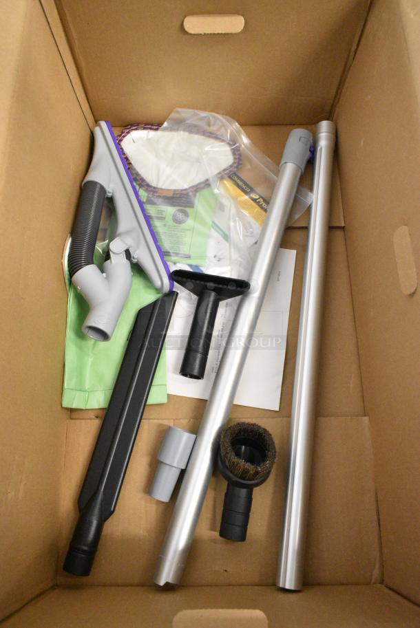BRAND NEW SCRATCH AND DENT! 196107707 ProTeam GoFit 6 PLUS 107707 6 Qt. Backpack Vacuum with 107530 ProBlade Carpet Floor Kit - 120V - Image 6 of 6