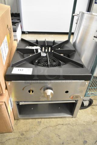 BRAND NEW SCRATCH AND DENT! Cooking Performance Group CPG 351CPGSP18N Stainless Steel Commercial Natural Gas Stock Pot Range - 80,000 BTU.