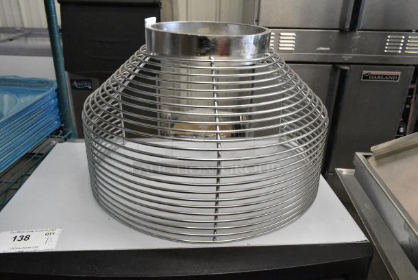 BRAND NEW SCRATCH AND DENT! Metal Mixing Bowl Guard - Image 3 of 3