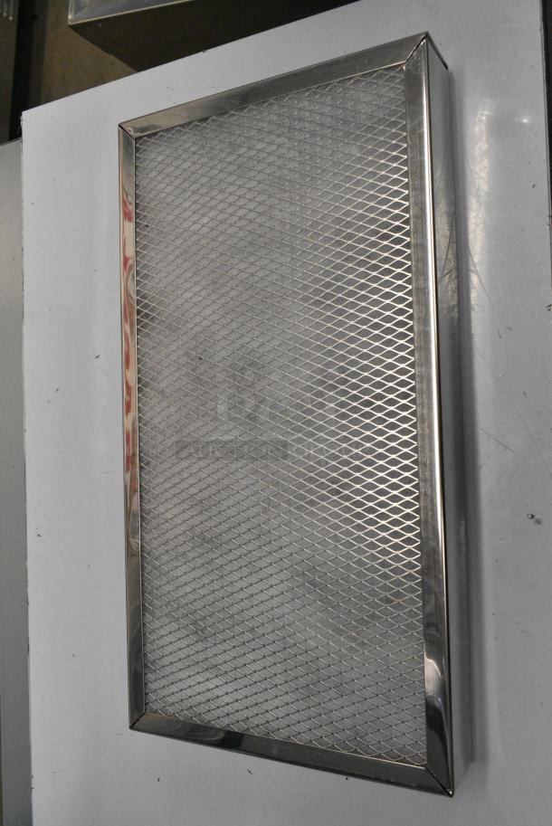 2 BRAND NEW SCRATCH AND DENT! Alto-Shaam FI-24114 Hood Charcoal Filter with Stainless Steel Frame for 10-10EVH and 6-10EVH. 2 Times Your Bid! - Image 3 of 5
