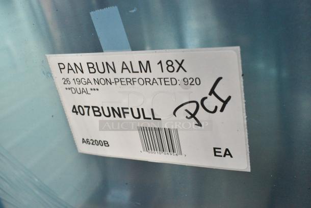 14 BRAND NEW SCRATCH AND DENT! Choice 407BUNFULL Full Size 18" x 26" 19 Gauge Wire in Rim Aluminum Bun Pan / Sheet Pan. 14 Times Your Bid! - Image 5 of 5