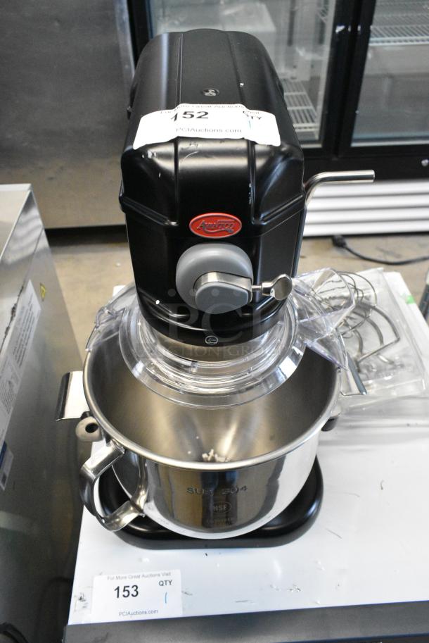 BRAND NEW SCRATCH AND DENT! Avantco 177MIX8BK Black 8 Qt. Bowl Lift Countertop Mixer w/ Mixing Bowl, Poly Bowl Guard, Dough Hook, Paddle and Whisk Attachments. 120 Volts, 1 Phase. Tested and Working! - Image 1 of 10