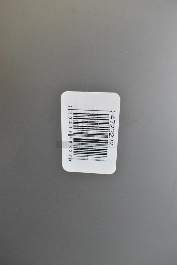 5 BRAND NEW SCRATCH AND DENT! 4723222 Vigor 2/3 Size 2 1/2" Deep Anti-Jam Stainless Steel Steam Table / Hotel Pan - 22 Gauge. 5 Times Your Bid! - Image 4 of 4