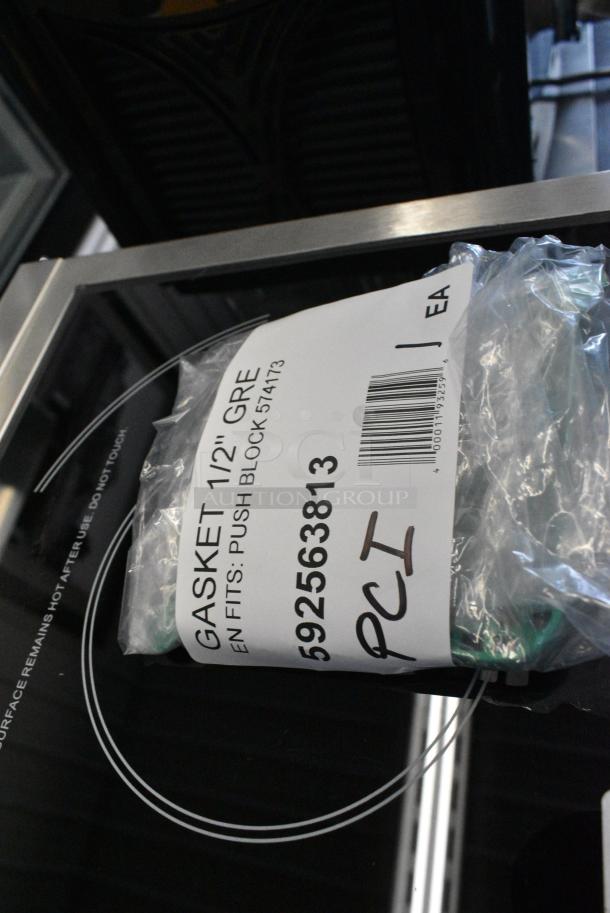 6 BRAND NEW SCRATCH AND DENT! Various Items Including 92563813 Nemco 56381-3 1/2" Green Push Block Cleaning Gasket, 4 Box of 12 267270005 Choice Milton 7 1/2" 18/0 Stainless Steel Medium Weight Dinner Fork, 407SSMXB8 Choice 8 Qt. Standard Stainless Steel Mixing Bowl. 6 Times Your Bid! - Image 4 of 10