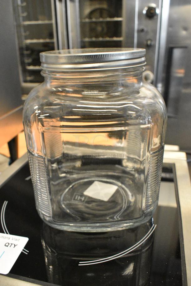 2 BRAND NEW SCRATCH AND DENT! Anchor Hocking 85725 1 Gallon Glass Cracker Jar with Brushed Metal Lid . 2 Times Your Bid! - Image 2 of 4