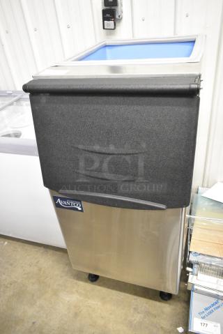 BRAND NEW SCRATCH AND DENT! 2024 Avantco Ice BIN23022 22" Ice Storage Bin - 275 lb.