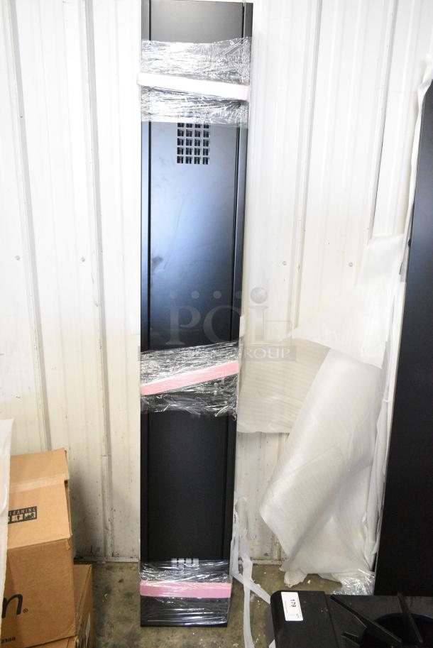 BRAND NEW SCRATCH AND DENT! Lot of Black Metal Locker Pieces - Image 5 of 5