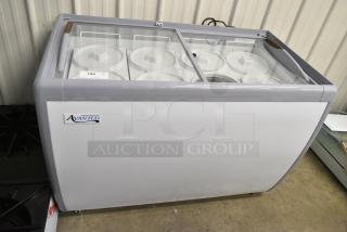 BRAND NEW SCRATCH AND DENT! Avantco 360ADC8N ADC-8-N 49" Customizable Ice Cream Dipping Cabinet w/ Poly Baskets and Bucket Lids on Commercial Casters. 115 Volts, 1 Phase. Tested and Working!