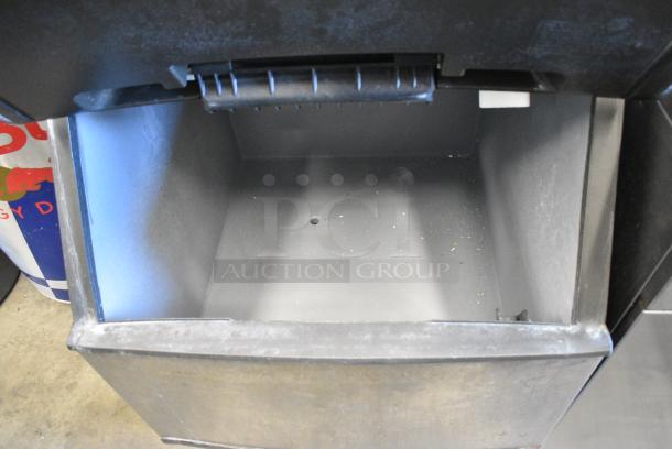 Manitowoc SY0604A Stainless Steel Commercial Ice Machine Head on Manitowoc B400 Commercial Ice Bin. 208-230 Volts, 1 Phase. - Image 5 of 7