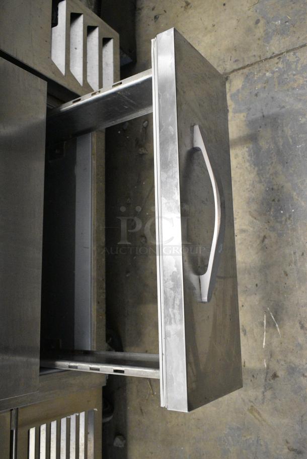 Beverage Air WTRCS36D-1-FLT Stainless Steel Commercial 2 Drawer Chef Base on Commercial Casters. 115 Volts, 1 Phase. Tested and Working! - Image 5 of 6