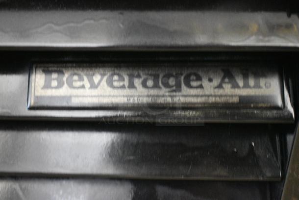 Beverage Air MT45 Metal Commercial 2 Door Reach In Cooler Merchandiser. 115 Volts, 1 Phase. Tested and Working! - Image 2 of 5