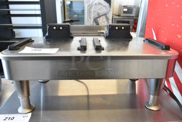 Bunn 2SH STAND Stainless Steel Commercial Countertop 2 Server Stand. 115 Volts, 1 Phase. - Image 1 of 3