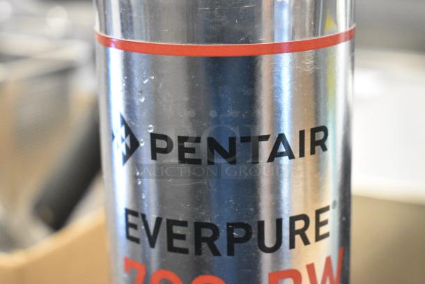BRAND NEW SCRATCH AND DENT! Everpure EV9627-05 7CC-BW Filter Cartridge, 0.5 GPM - Image 3 of 6