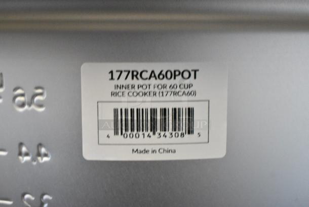 BRAND NEW SCRATCH AND DENT! Avantco 177RCA60POT 60 Cup (30 Cup Raw) Non-Stick Pot for RCA60 Electric Rice Cooker / Warmer - Image 3 of 3