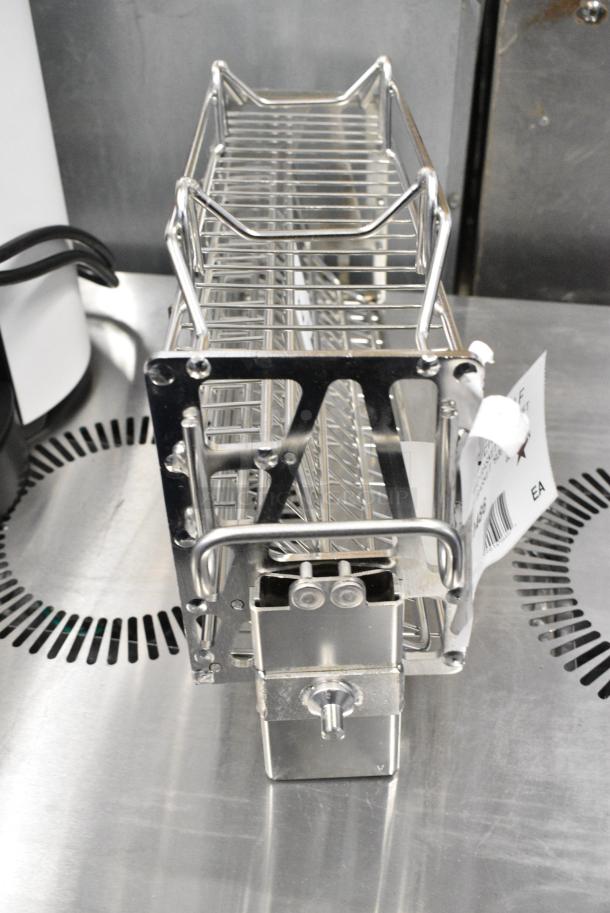 BRAND NEW SCRATCH AND DENT! 112140486 Henny Penny Half Size Tiered Basket Kit with Left and Right Basket - Image 3 of 5