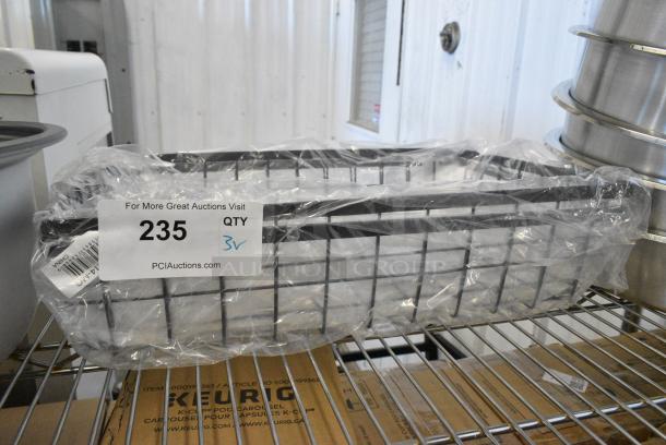 3 BRAND NEW SCRATCH AND DENT! Items Including Timer and 2 Metal Baskets. 3 Times Your Bid! - Image 2 of 6