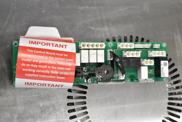 BRAND NEW SCRATCH AND DENT! 929029478 Waring 29478 On / Off Switch for 240V Panini Grills - Image 4 of 7