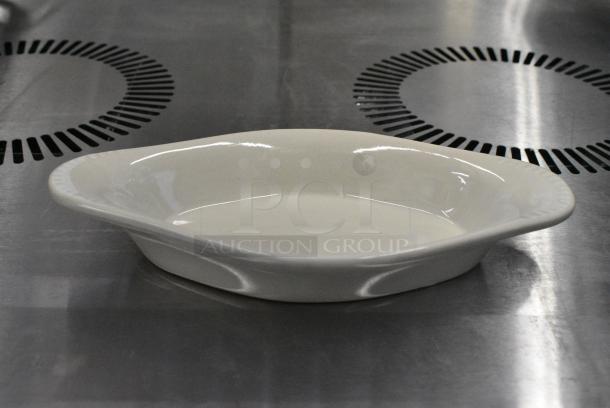 3 BRAND NEW SCRATCH AND DENT! Box of 4 4024534WH Acopa 8 oz. Ivory (American White) Oval Stoneware Rarebit. 3 Times Your Bid! - Image 1 of 4