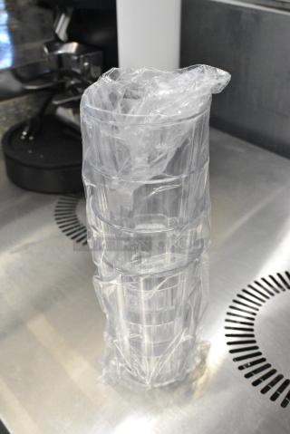 2 BRAND NEW SCRATCH AND DENT! Box of 36 Cambro HT16CW135 Camwear Huntington 16 oz. Clear Customizable Polycarbonate Tumbler. 2 Times Your Bid!