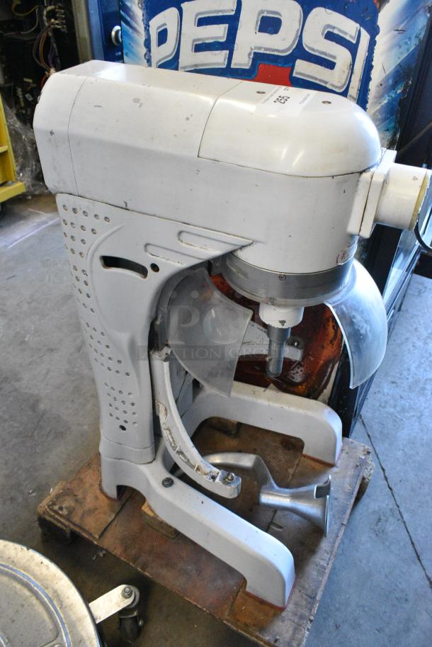 HL-B30M Metal 25 Quart Planetary Dough Mixer w/ Poly Bowl Guard and Dough Hook Attachment. 110 Volts, 1 Phase. Tested and Working! - Image 5 of 7