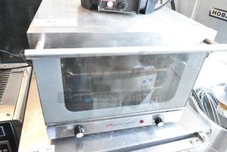 Wisco 620 Stainless Steel Commercial Countertop Convection Oven. 120 Volts, 1 Phase. Tested and Working!