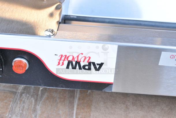 BRAND NEW SCRATCH AND DENT! APW Wyott FD-54L Metal Commercial Heat Strip. 120 Volts, 1 Phase. - Image 3 of 5