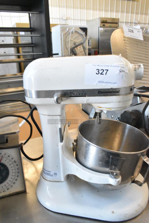 KitchenAid WY0585499 Metal Countertop Planetary Dough Mixer w/ Metal Mixing Bowl. 120 Volts, 1 Phase. Tested and Working! - Image 4 of 5